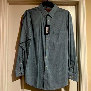 Gold Label Roundtree & Yorke Green and blue dress shirt. XL. Brand new w/tags.